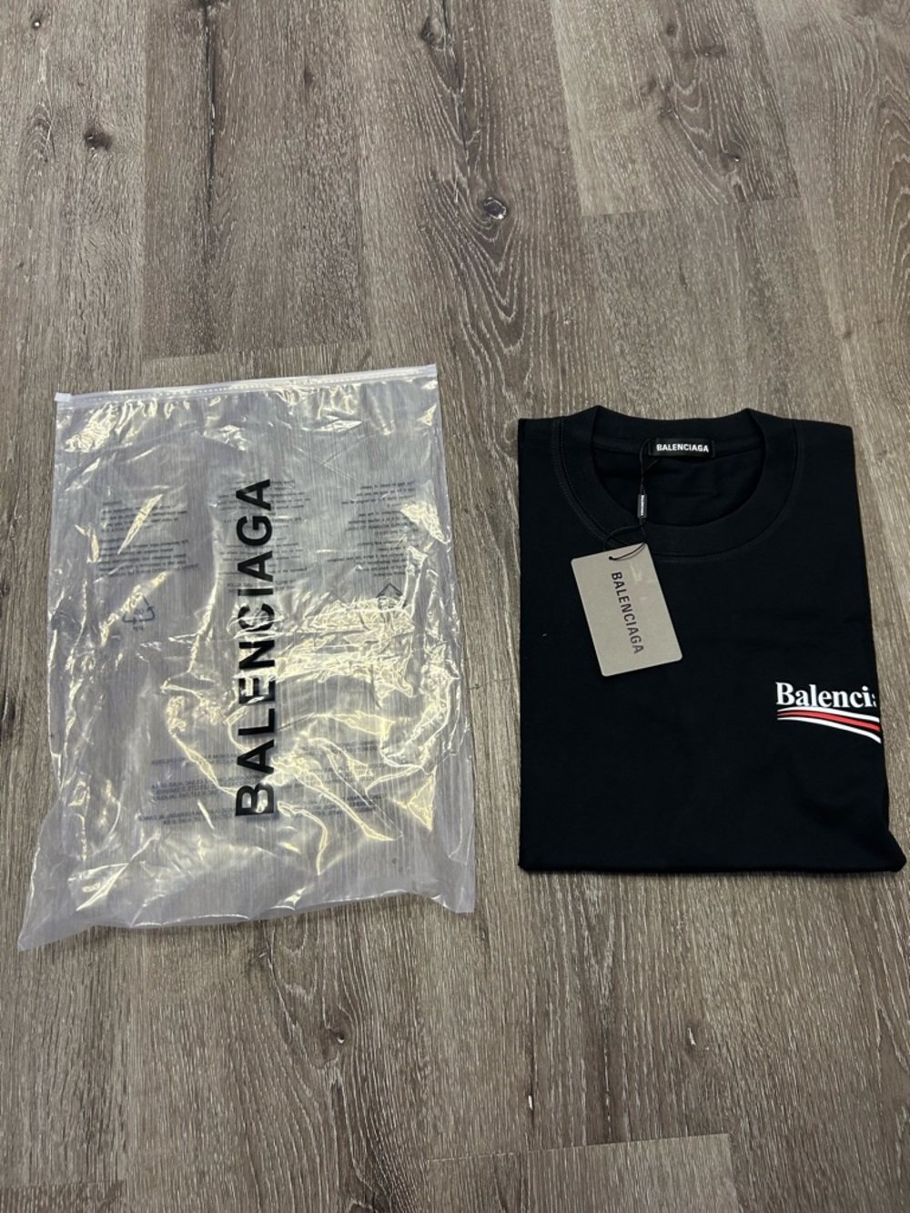 Balenciaga Black Short Sleeve Logo Tee mens size medium brand new